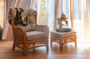 rotan fauteuil Londen met manou hocker